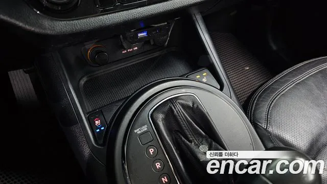 Kia Sportage 2013 thumb 8