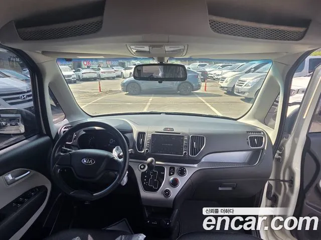 Kia Ray 2016 thumb 8