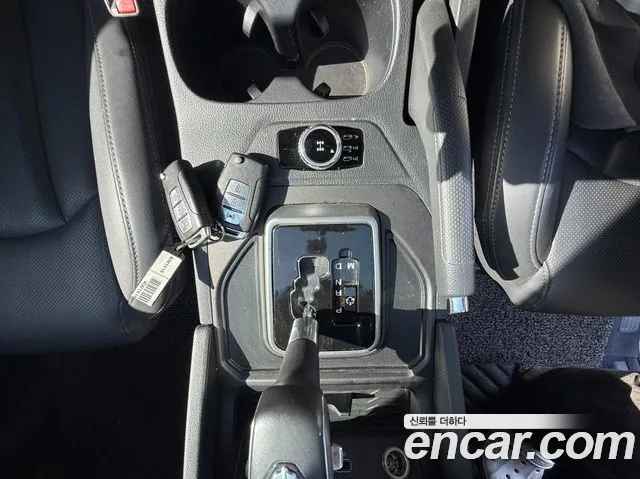 KG_Mobility_Ssangyong Rexton 2019 thumb 9
