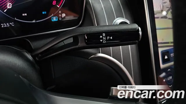 Mercedes-Benz GLC 2024 thumb 9