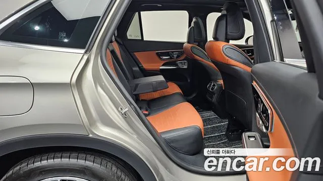 Mercedes-Benz GLC 2024 thumb 11