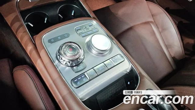 Genesis G90 2023 thumb 9