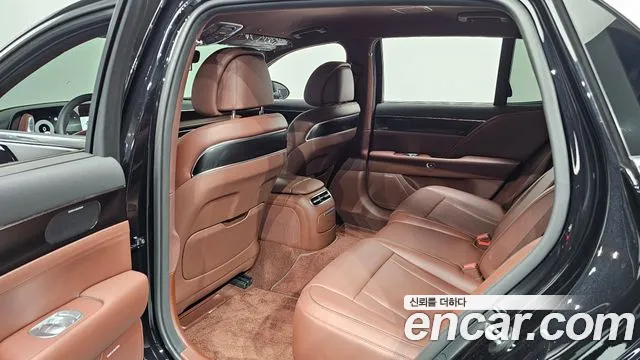 Genesis G90 2023 thumb 12
