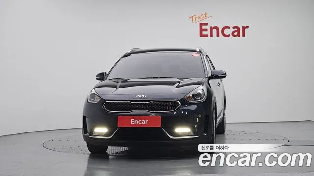 Kia Niro 2018 thumb 3