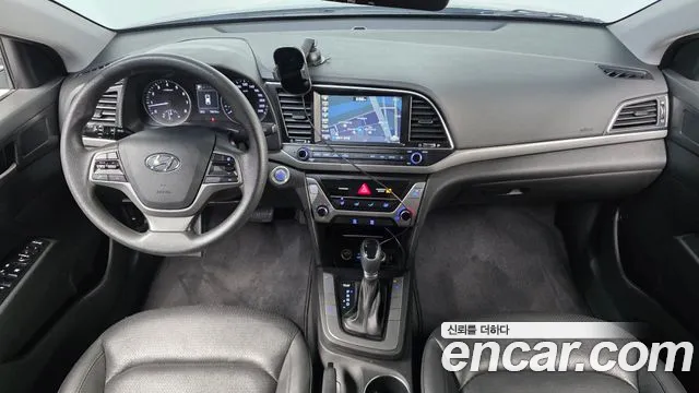 Hyundai Avante 2018 thumb 7