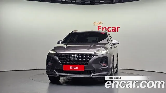 Hyundai Santa Fe 2018 thumb 3