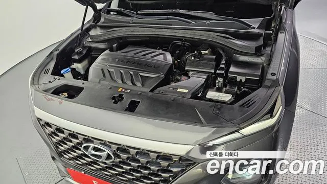 Hyundai Santa Fe 2018 thumb 6