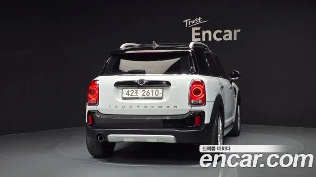 MINI Countryman 2019 thumb 4