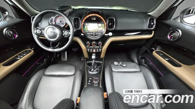 MINI Countryman 2019 thumb 7