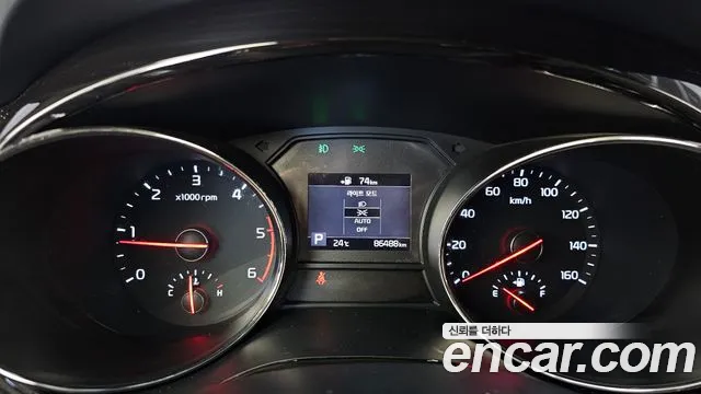 Kia Carnival 2018 thumb 8