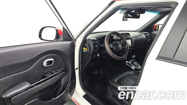 Kia Soul 2015 thumb 10