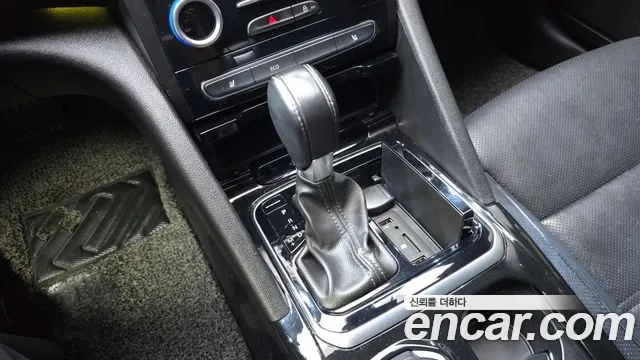 Renault-KoreaSamsung Megane 2016 thumb 9