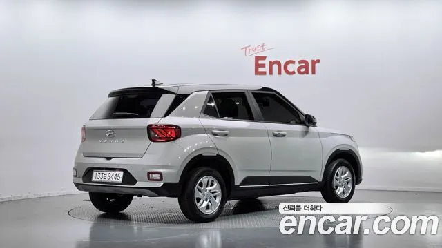 Hyundai Venue 2024 thumb 2