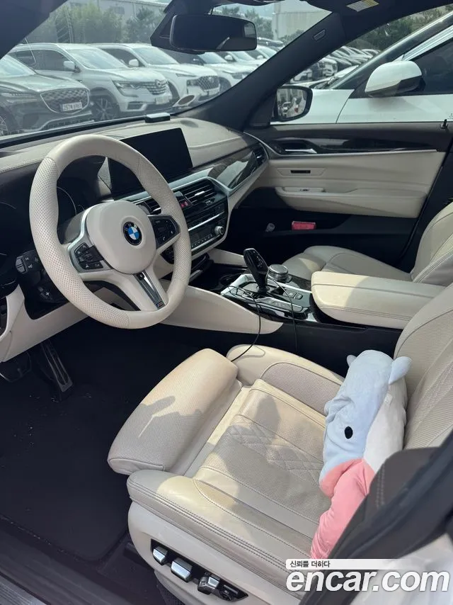 BMW Gran Turismo 2018 thumb 11