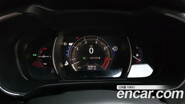 Renault-KoreaSamsung Koleos 2018 thumb 7