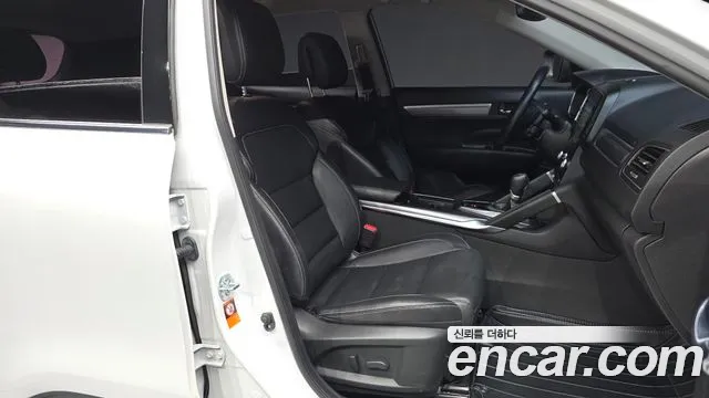 Renault-KoreaSamsung Koleos 2018 thumb 10