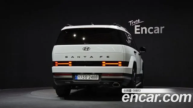 Hyundai Santa Fe 2023 thumb 3