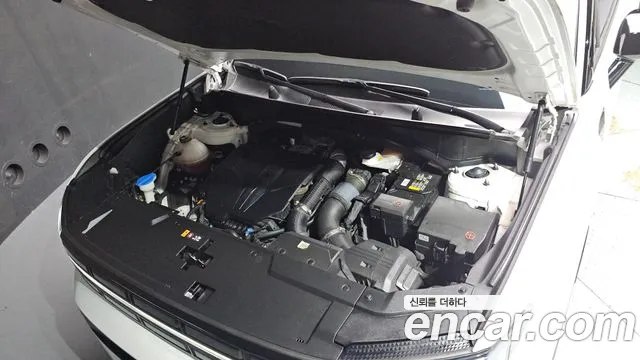 Hyundai Santa Fe 2023 thumb 5