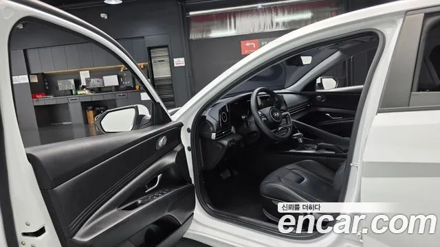Hyundai Avante 2021 thumb 10