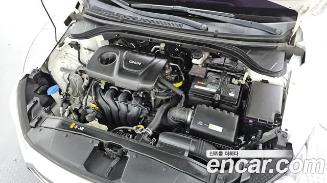 Hyundai Avante 2016 thumb 5
