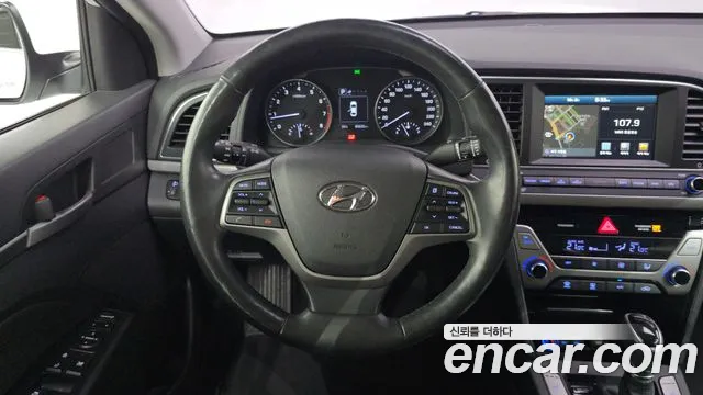 Hyundai Avante 2016 thumb 12