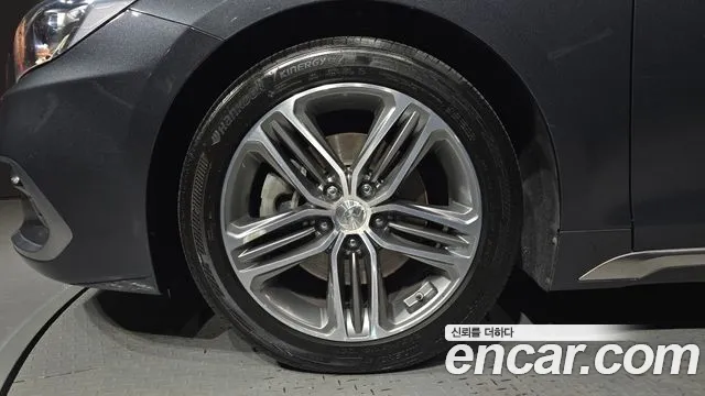 Hyundai Grandeur 2018 thumb 5