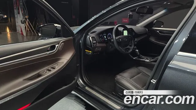 Hyundai Grandeur 2018 thumb 10