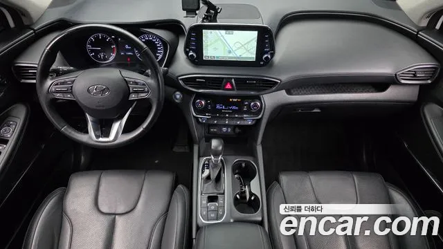 Hyundai Santa Fe 2018 thumb 7