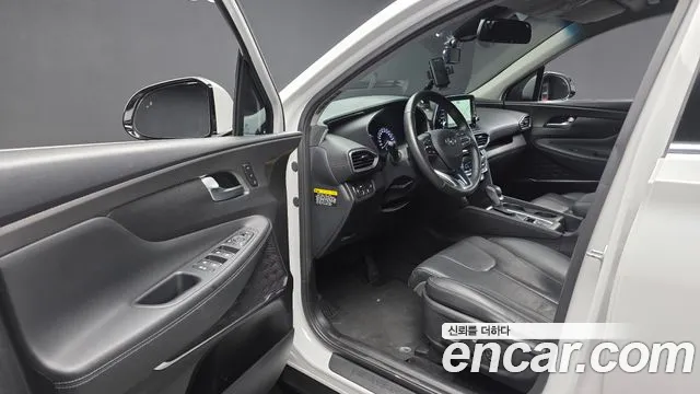 Hyundai Santa Fe 2018 thumb 10