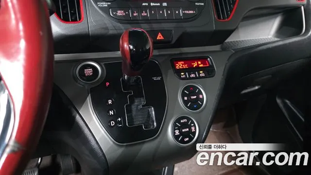 Kia Ray 2015 thumb 9
