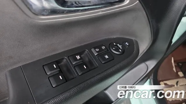 Kia Ray 2015 thumb 11