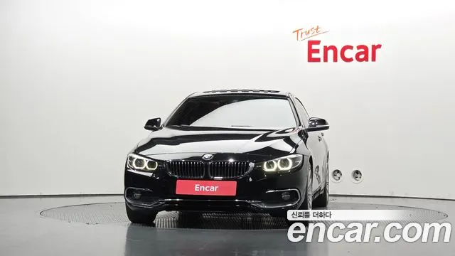 BMW 4-Series 2018 thumb 3