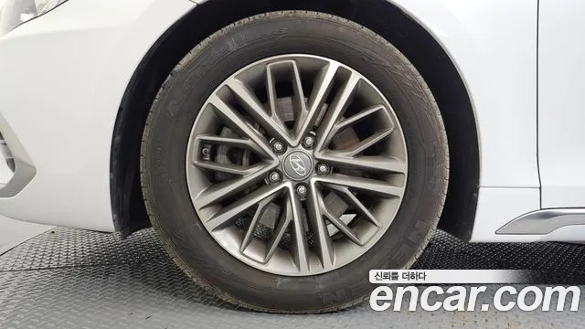 Hyundai Grandeur 2019 thumb 5
