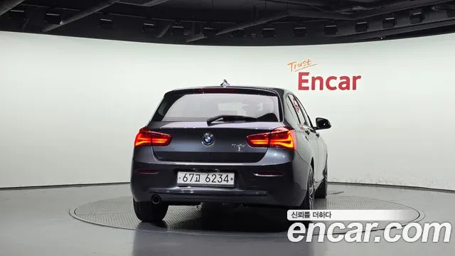 BMW 1-Series 2017 thumb 4