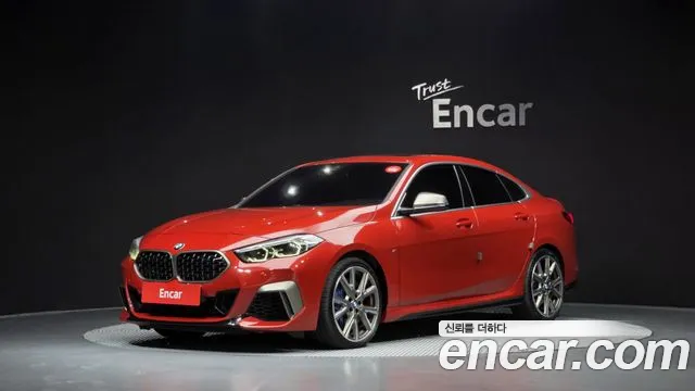 BMW 2-Series 2022 thumb 11
