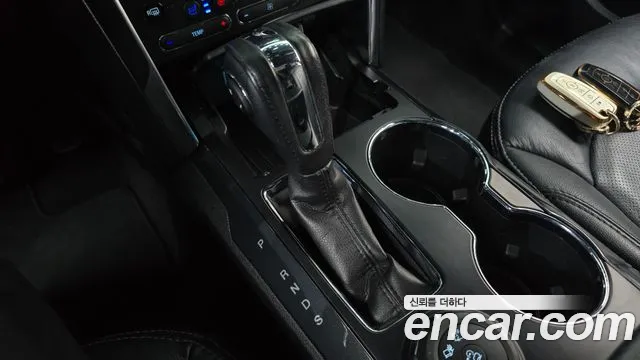 Ford Explorer 2019 thumb 9