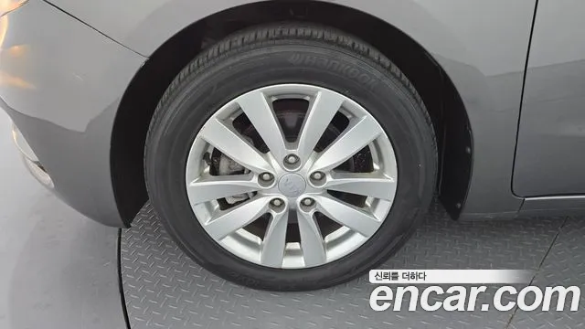 Kia K3 2013 thumb 5