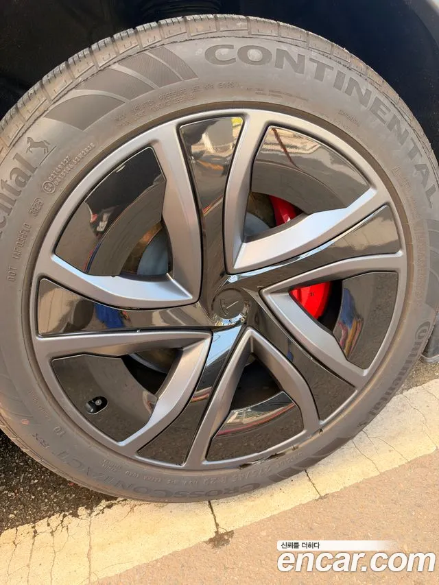 Tesla Model X 2026 thumb 5