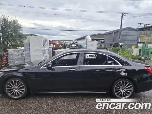 Mercedes-Benz S-Класс 2018 thumb 4