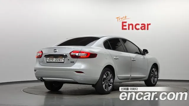 Renault-KoreaSamsung Fluence 2019 thumb 2