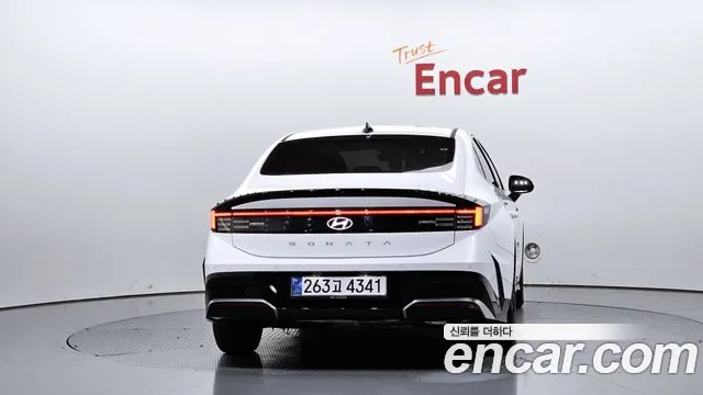 Hyundai Sonata 2025 thumb 4