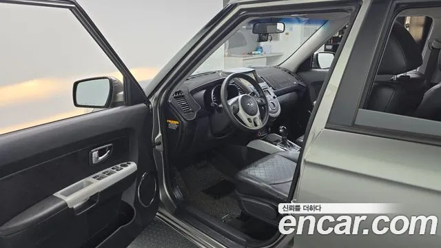 Kia Soul 2011 thumb 10