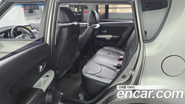 Kia Soul 2011 thumb 11