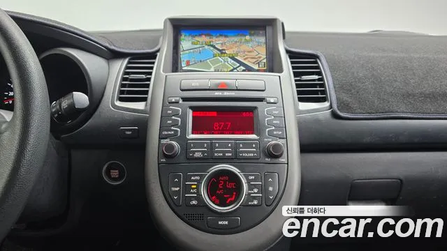 Kia Soul 2011 thumb 12