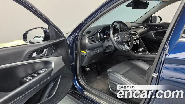 Genesis G70 2018 thumb 10