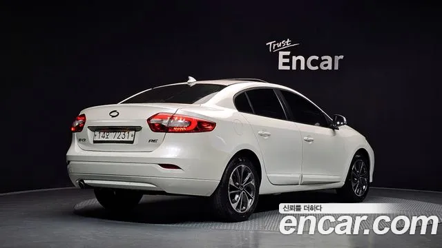 Renault-KoreaSamsung Fluence 2014 thumb 2