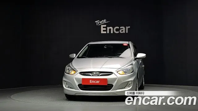 Hyundai Accent 2014 thumb 3