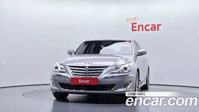 Hyundai Genesis 2013 thumb 3
