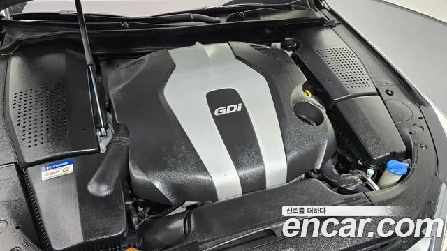 Hyundai Genesis 2013 thumb 6