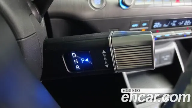 Hyundai Kona 2025 thumb 9